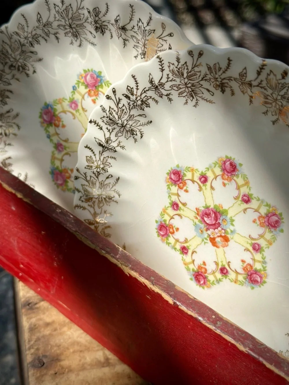 Franklin Ivory Scalloped Edge Dessert Plates White with 22K Pink Floral Accent